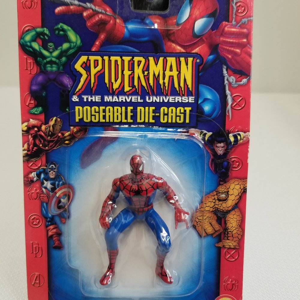 Toy Biz MarvelUniverse Poseable Die-Cast Spiderman